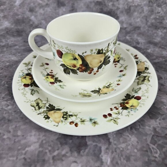 Royal Kent 3 Piece Set cup Saucer Bread Plate Apples Pears Fruits Vintage - Picture 3 of 16